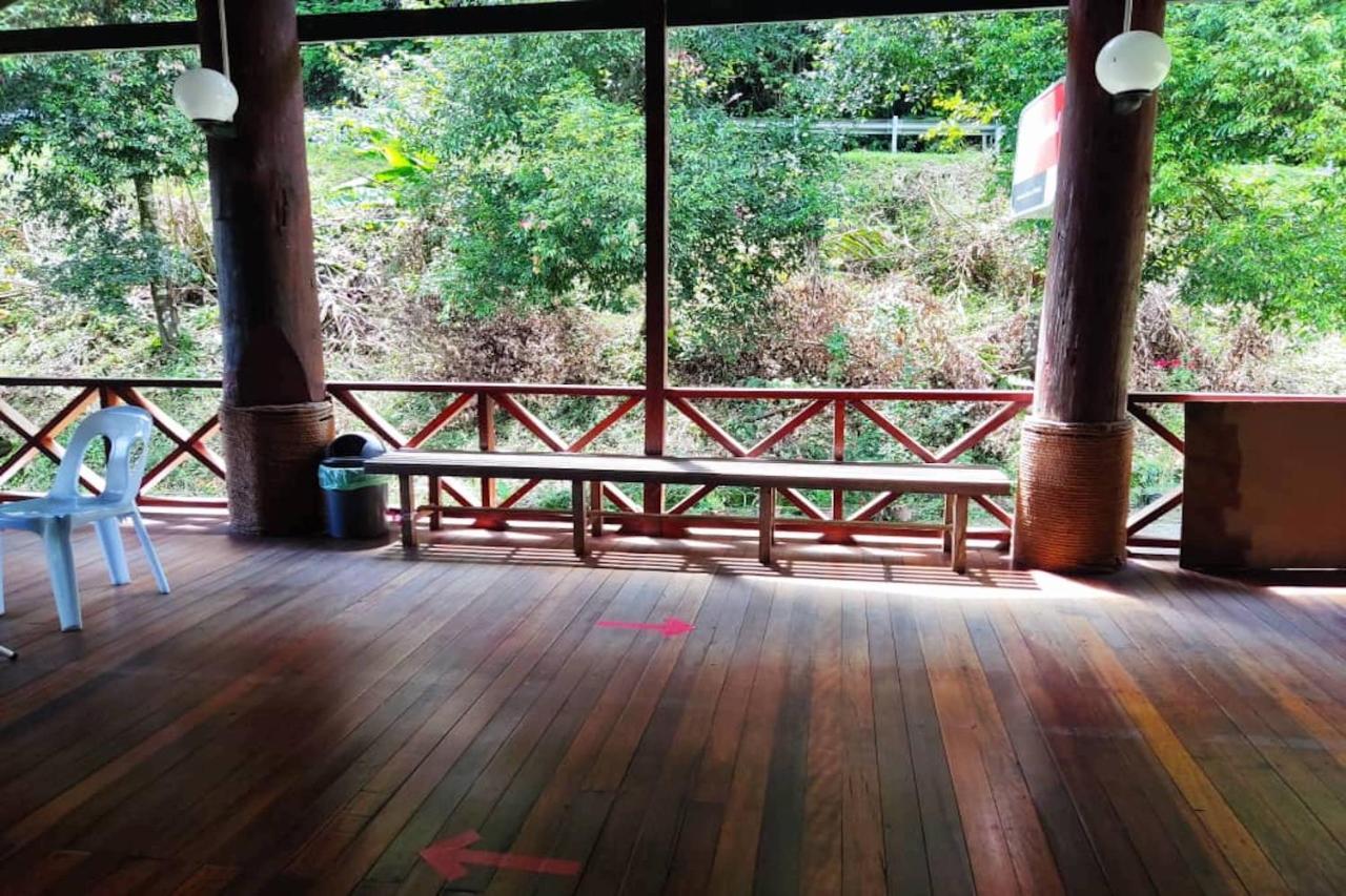 Oyo Home 90396 Mahua Rainforest Paradise Tambunan Екстер'єр фото